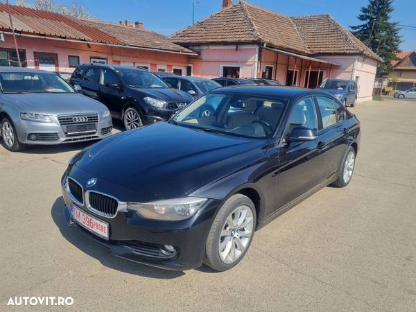 BMW Seria 3 318d - 2