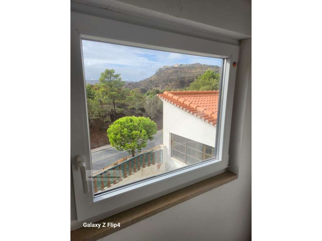 Luxuosa Moradia em Palmela-12