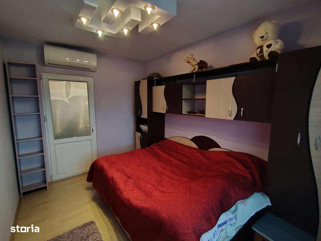 Se vinde ap 3 camere spatios in Targoviste - Liceul Pedagogic - Imagine principală: 4/16