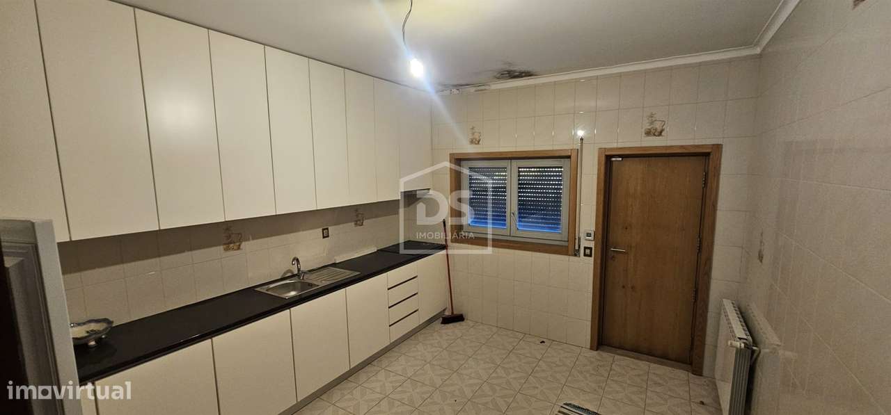 Moradia T6 Venda em Mancelos,Amarante-4