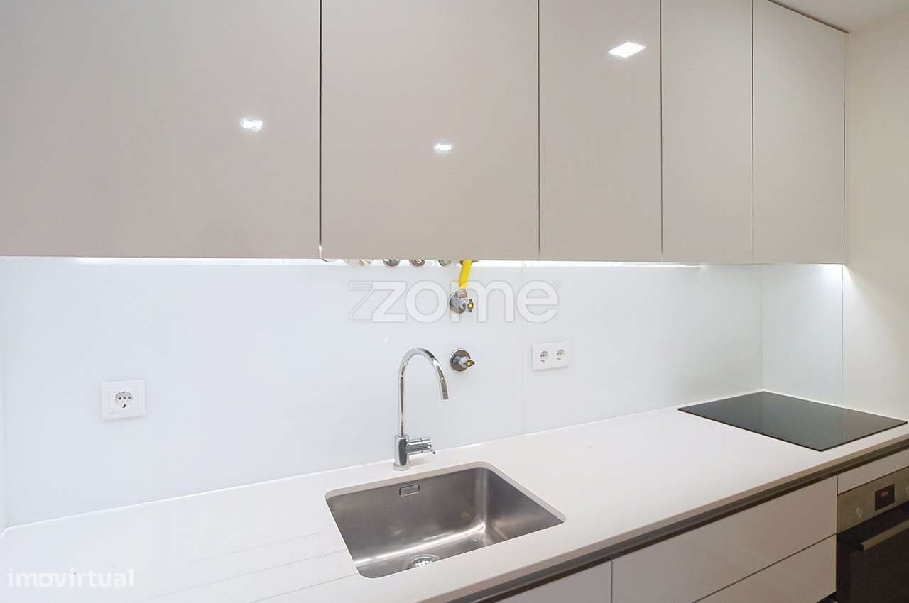 Apartamento T2 Premium com Terraço no Vale das Flores-11