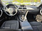 BMW Seria 3 318d Sport Line - 29