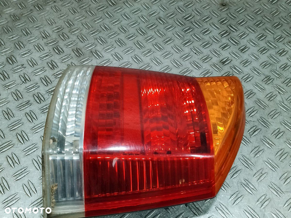 LAMPA TYLNA PRAWA OPEL VECTRA C SEDAN - 6