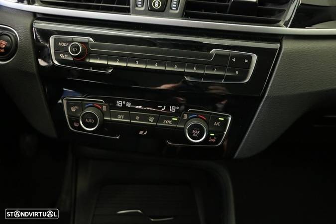 BMW X1 18 d sDrive Advantage - 12