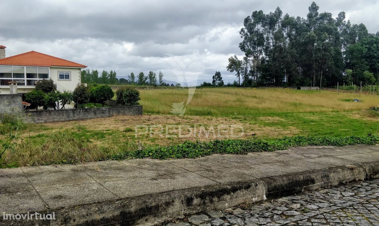 Terreno para construção em Semelhe, Braga