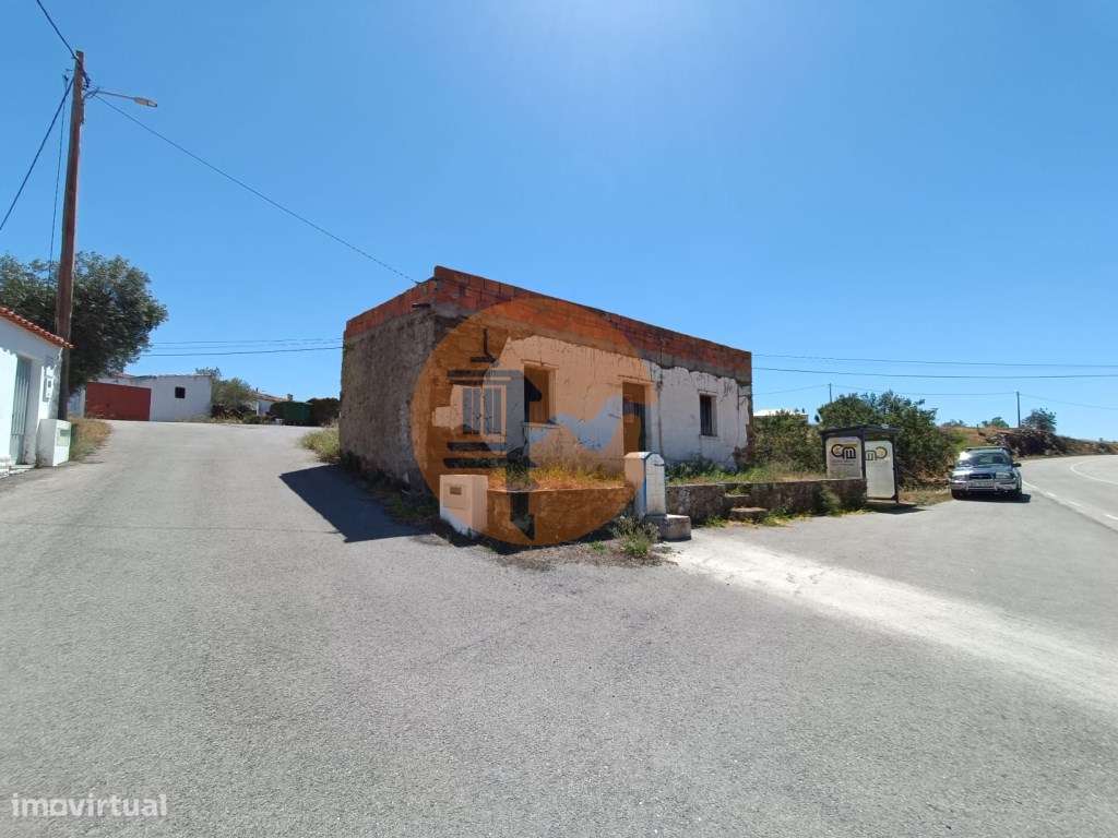 MORADIA ISOLADA - COM TERRENO - NA SENTINELA EM CASTRO MARIM - ALGARVE - Grande imagem: 4/50