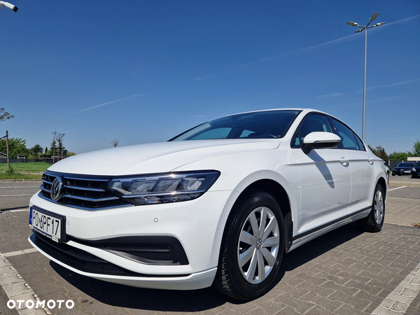 Volkswagen Passat 1.5 TSI EVO Essence - 16