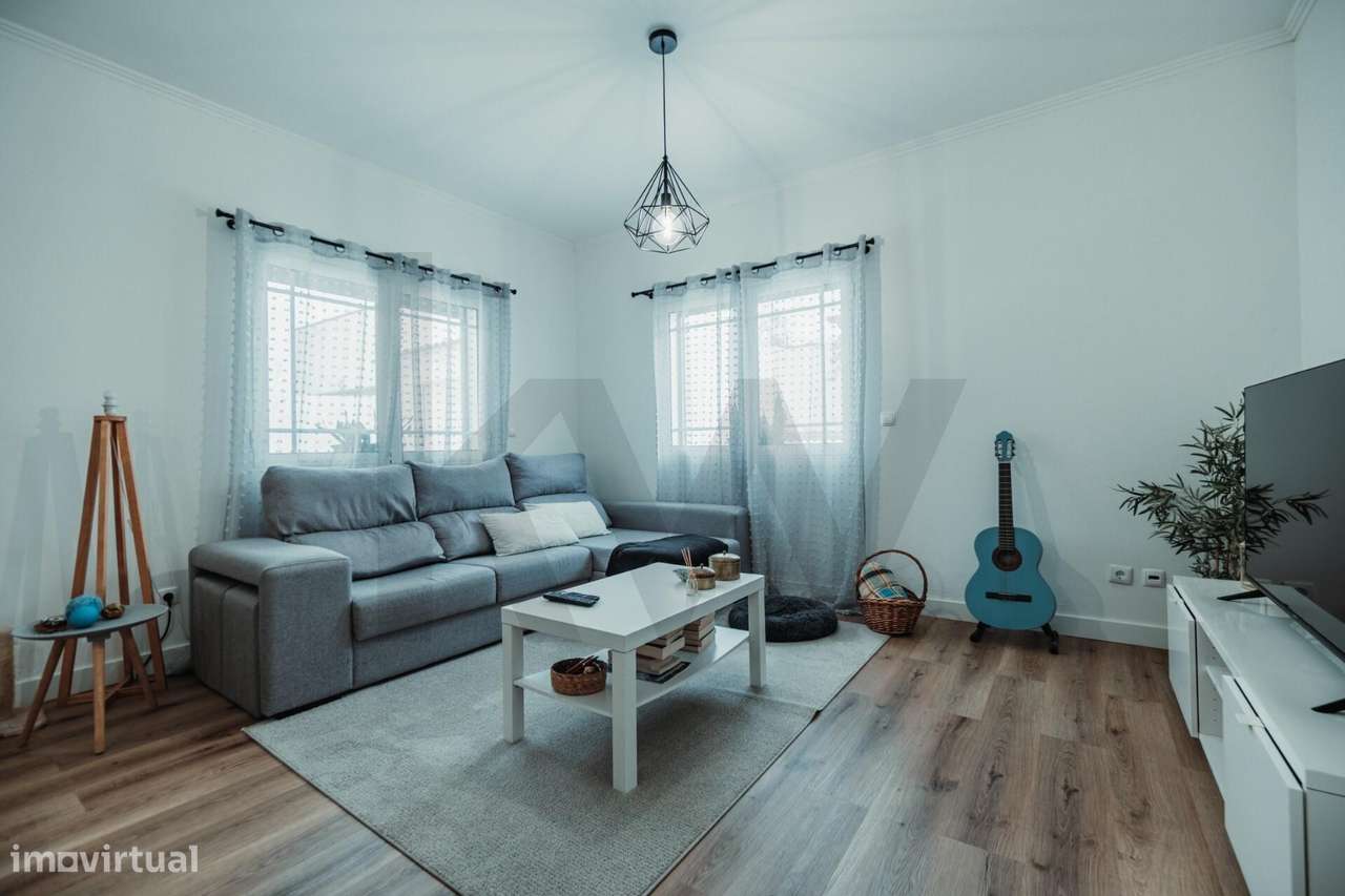 Moradia T2+1 com Garagem - Ponta Delgada-8