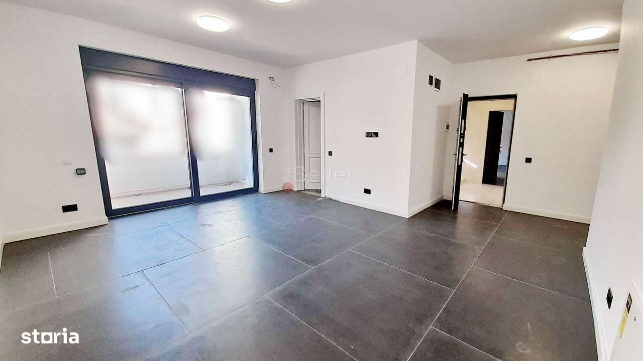 Pretabil Destinatie Comerciala - Imagine principală: 4/20