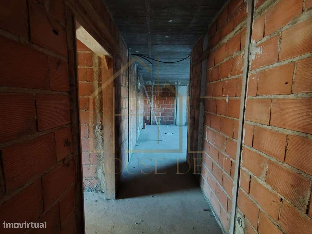 MAGNÍFICO Apartamento T2. Montijo-16