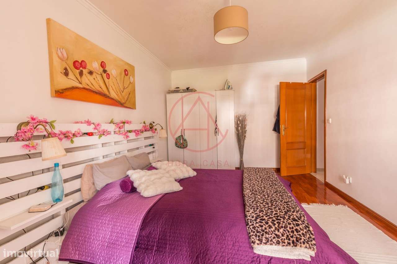 T2 Povoa de Santa Iria com varanda-41