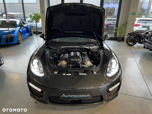 Porsche Panamera Turbo Executive PDK - 24