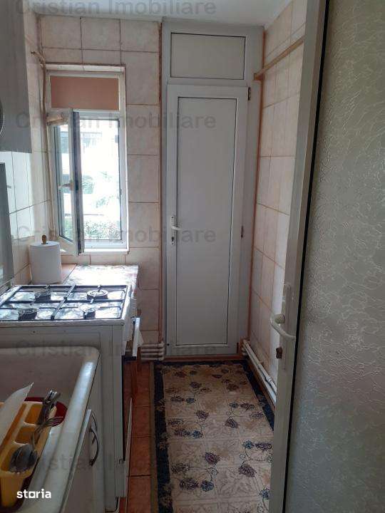 Etaj 1,   Ap. 3 camere MOBILAT SI UTILAT,  Viziru 1 - Imagine principală: 5/7