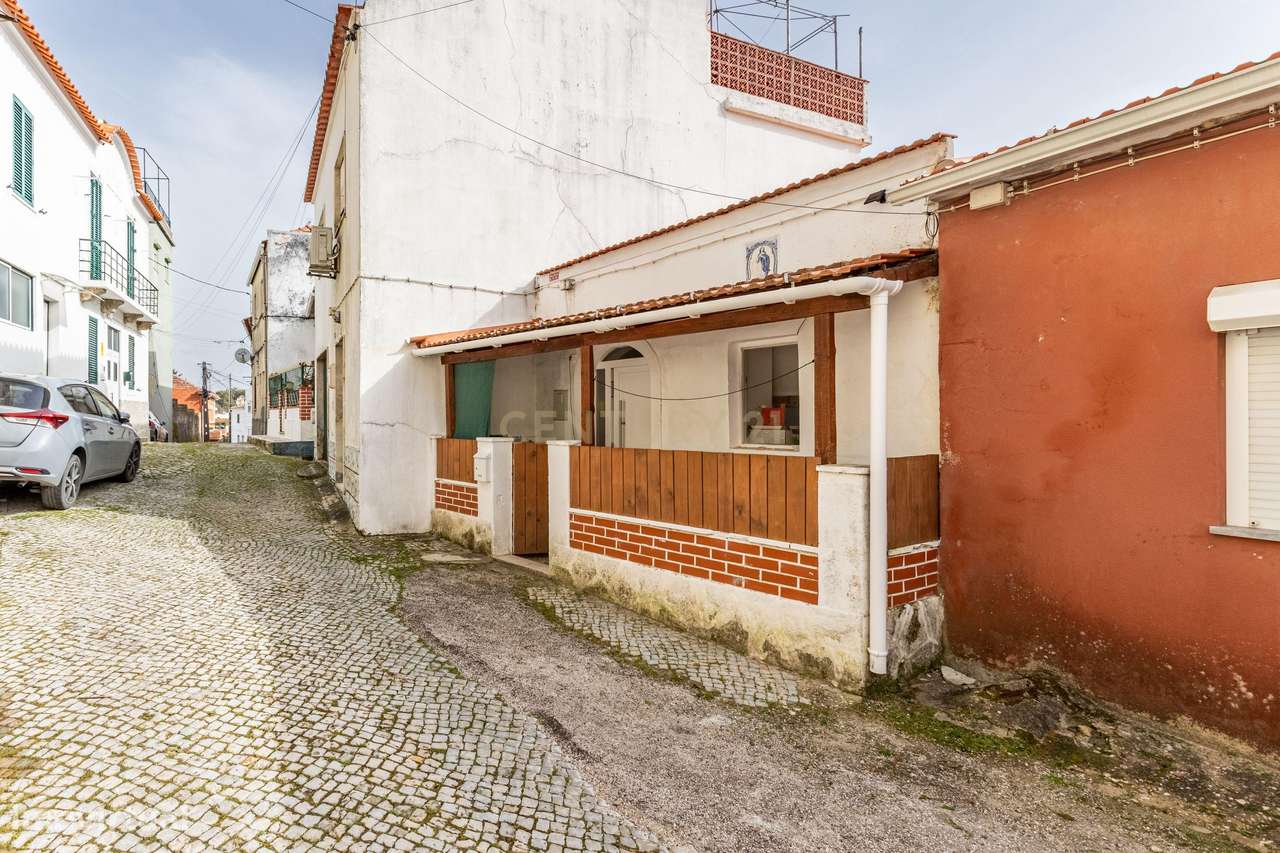 Moradia T1 em Bucelas, Loures - Oportunidade Única!-14