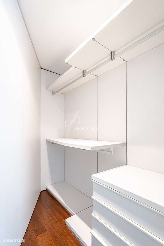 Apartamento T1 com Garagem na Rua Viriato – Avenidas Novas | Lisboa-10