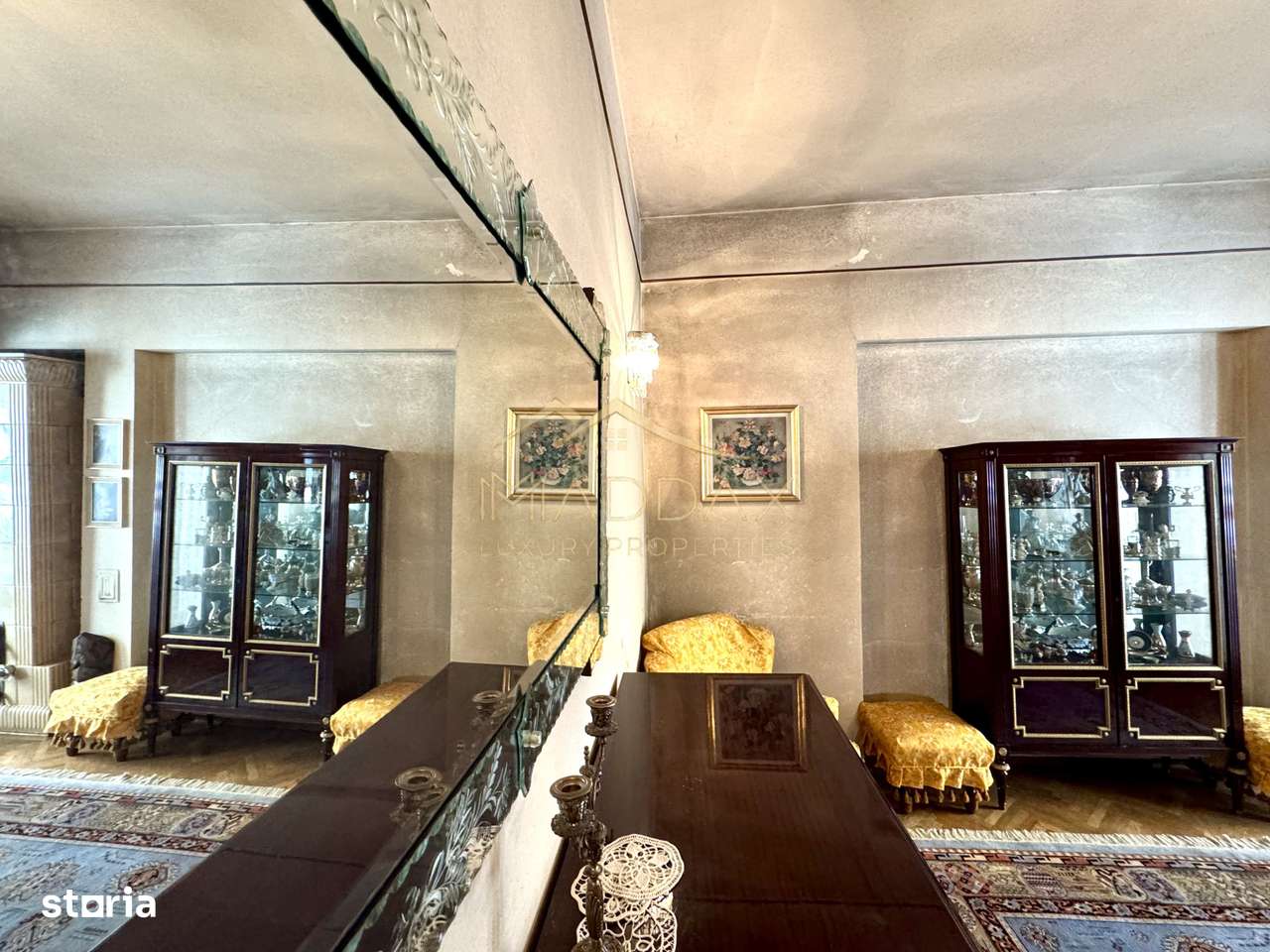 Vila cu 6 camere *310mp*  + Garaj // Primăverii-4