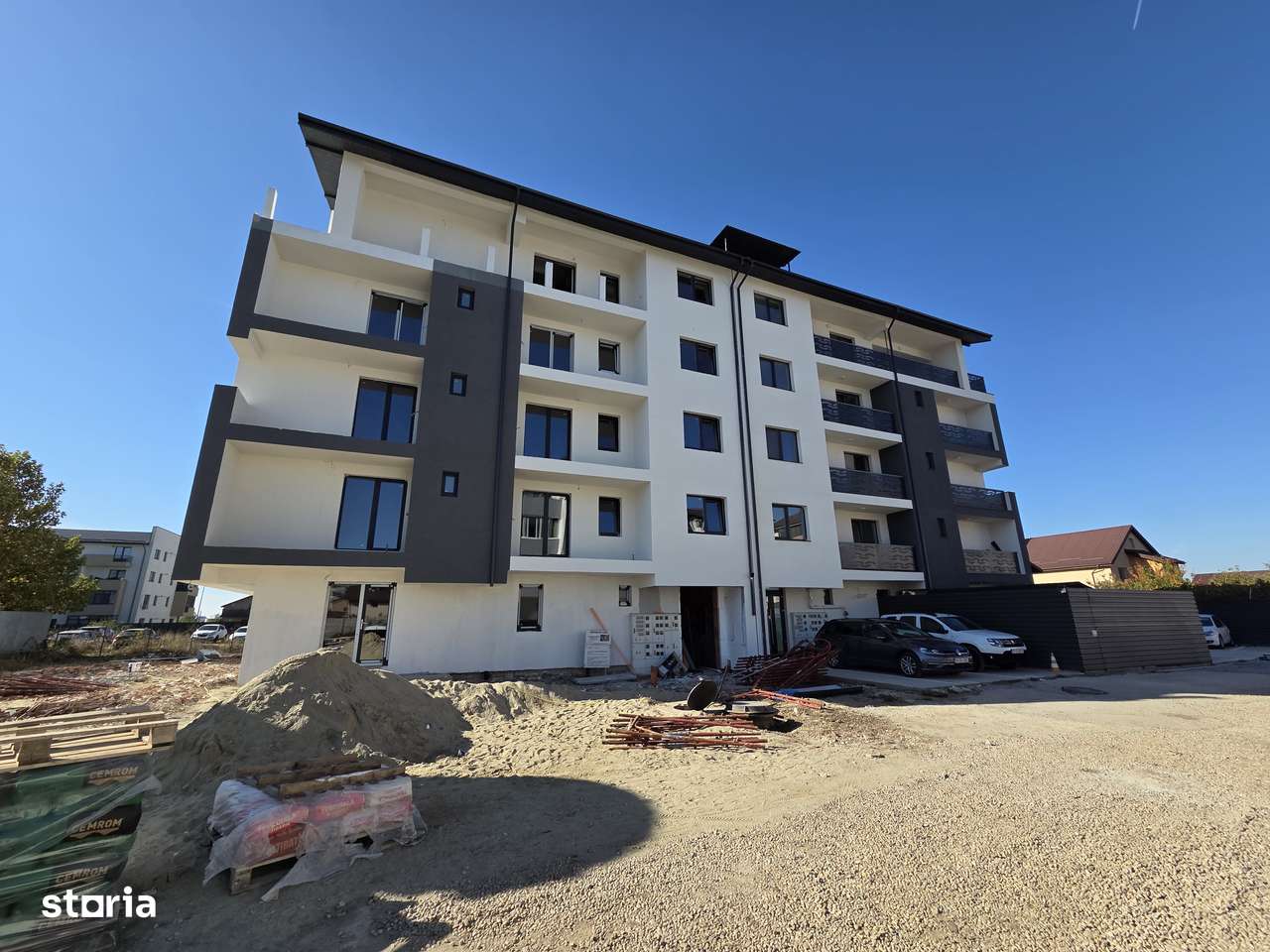 2 camere Cristalului Diamantului inc pardoseala lift, langa STB - Imagine principală: 3/11