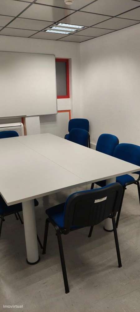 Armazém para venda em Évora-15