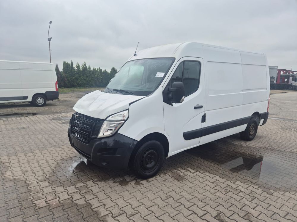 Nissan NV400 2018