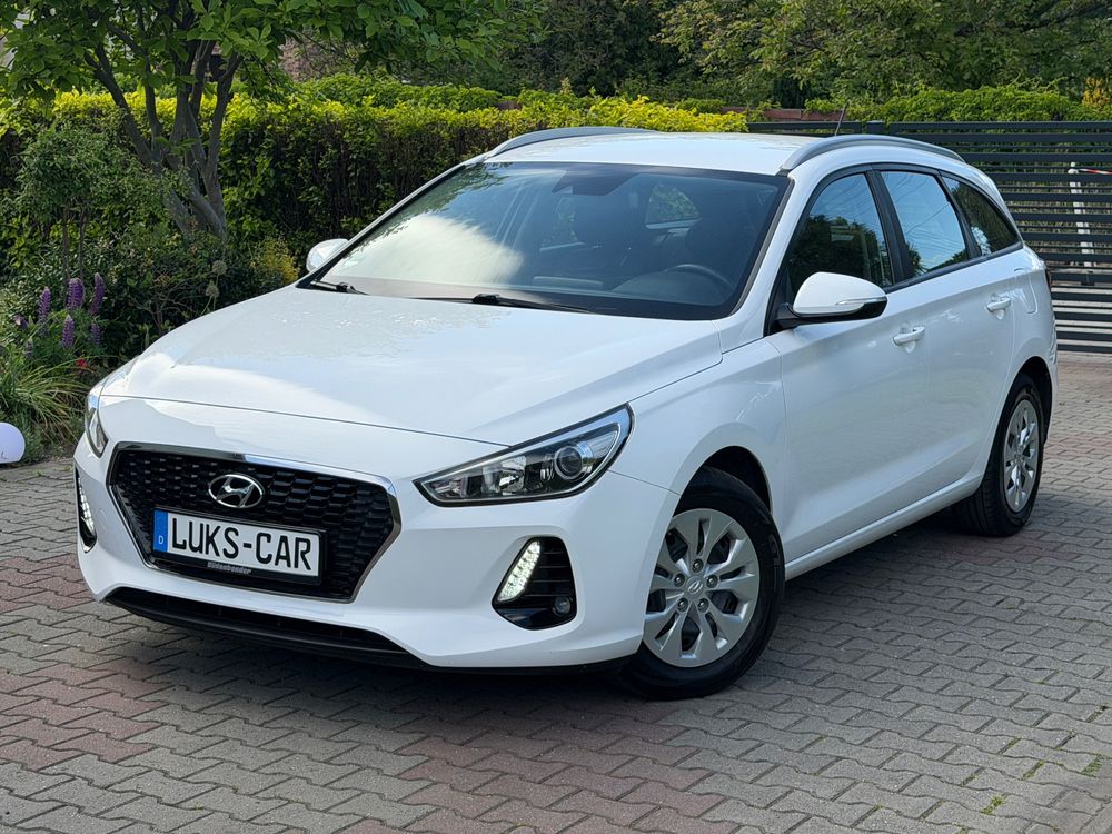Hyundai i30 III blue Kombi 1.4 Trend 2018