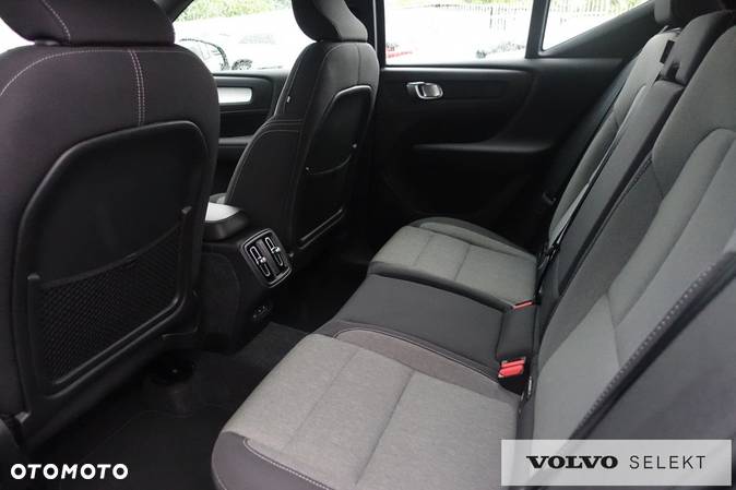 Volvo XC 40 - 27