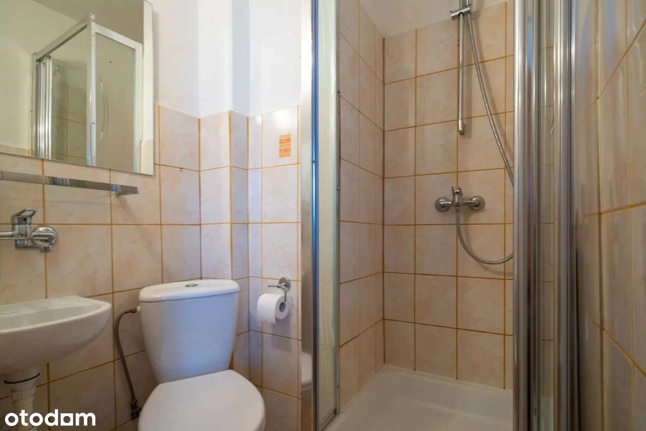 DOCHODOWY PENSJONAT PRZY DEPTAKU-14