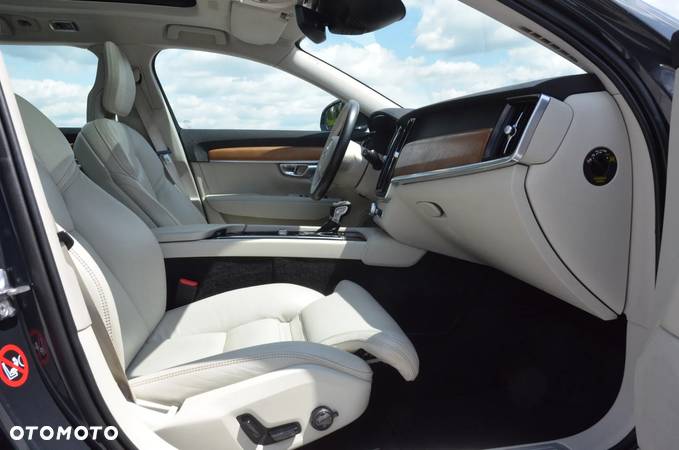 Volvo V90 D4 Geartronic Inscription - 29