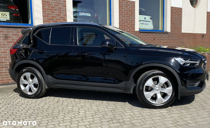 Volvo XC 40 T3 Momentum Pro - 35