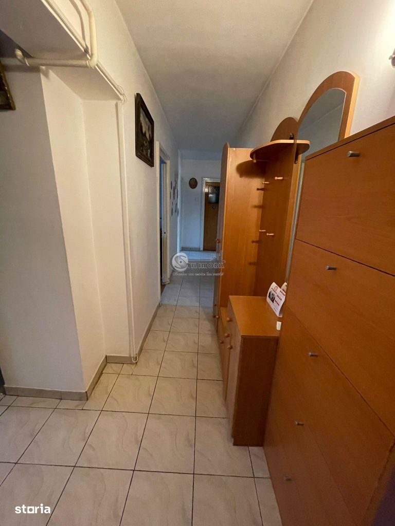 APARTAMENT 4 CAM DEC BLOC PE CADRE 90MP BAZA 3