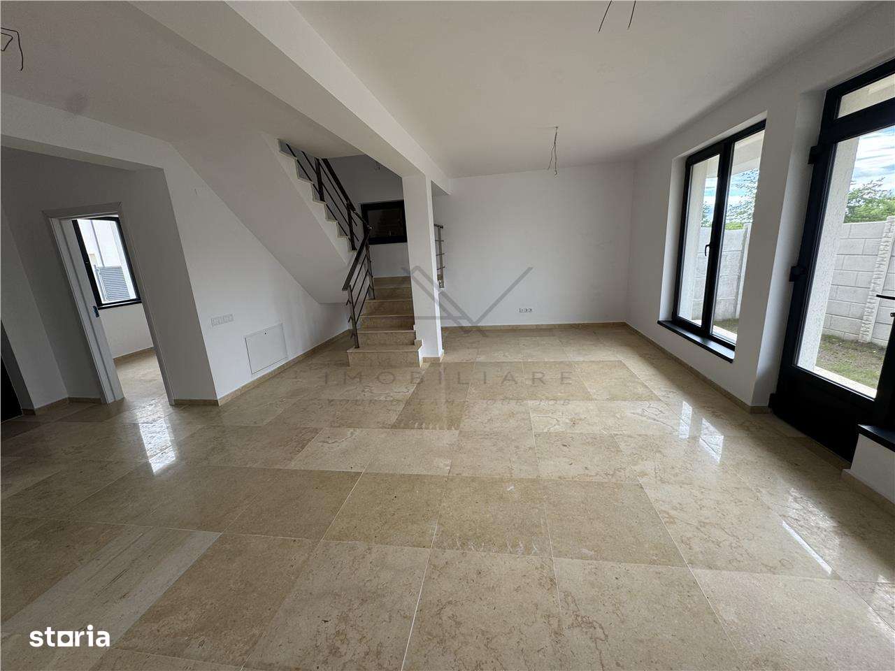 DE VANZARE VILA LA CHEIE  BRAGADIRU 6 CAMERE TEREN - MANSARDA - Imagine principală: 4/13