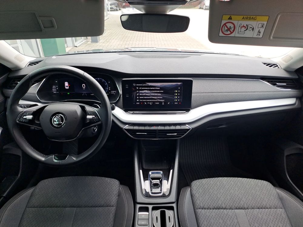 SKODA OCTAVIA Virtual ACC Indukcja Matrix 1,5eTSI 150KM Serwis ASO Salon PL VAT23%