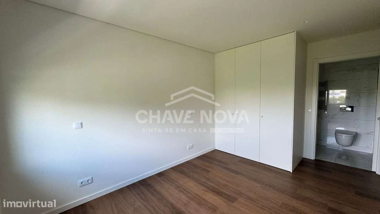 Apartamento T4 - Maia-18