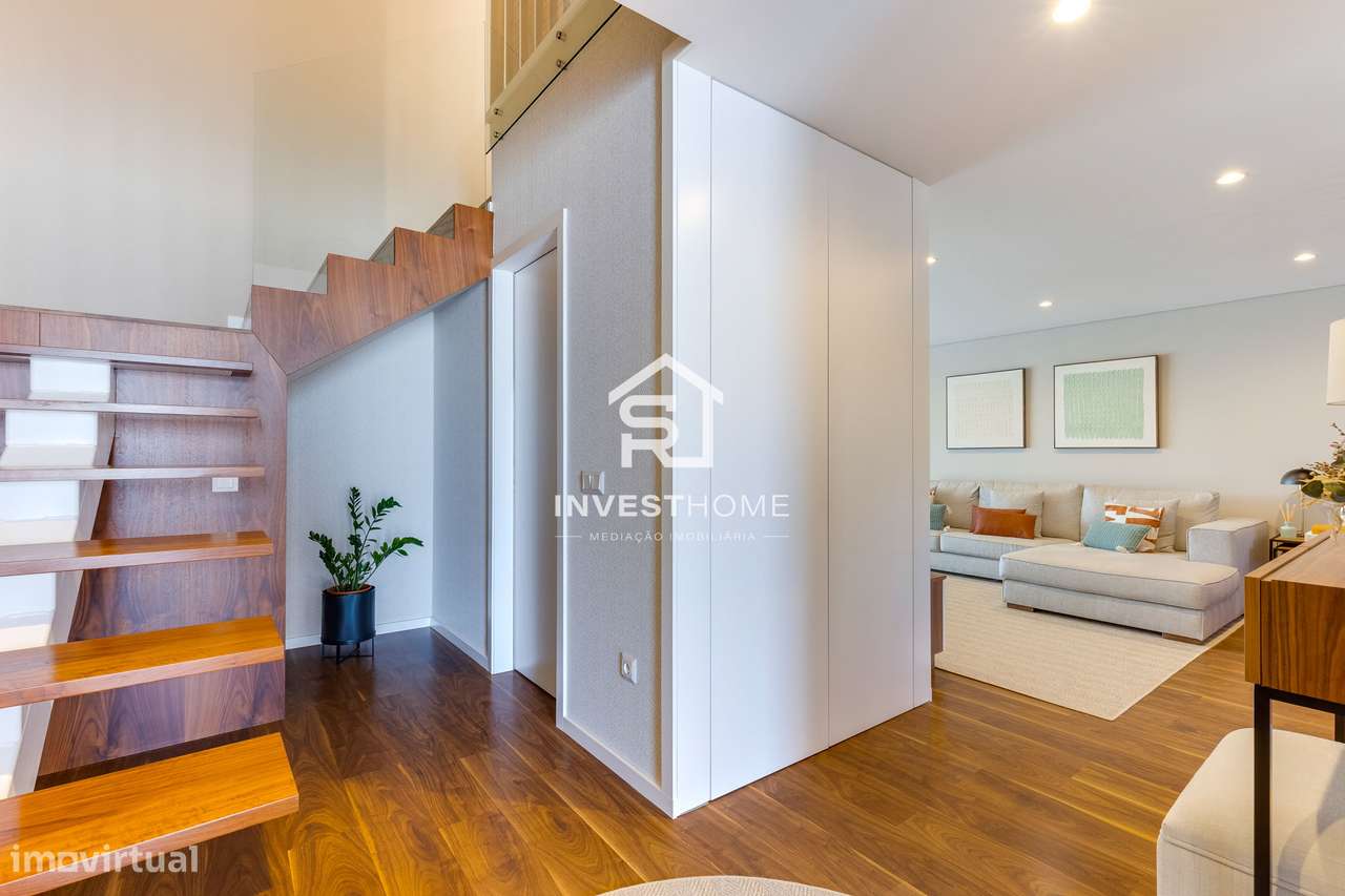 Moradia T3 | 2 Frentes | 2022 | 3 suites | Box | Jardim | Terraço - Grande imagem: 4/58