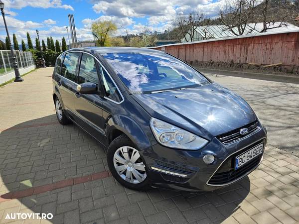 Ford S-Max 2.0 TDCi DPF Titanium - 2