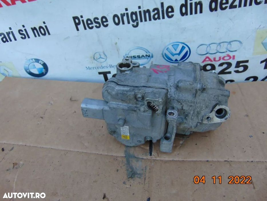 Compresor clima Toyota 1.5 hibrid Auris prius yaris hibrid - 2