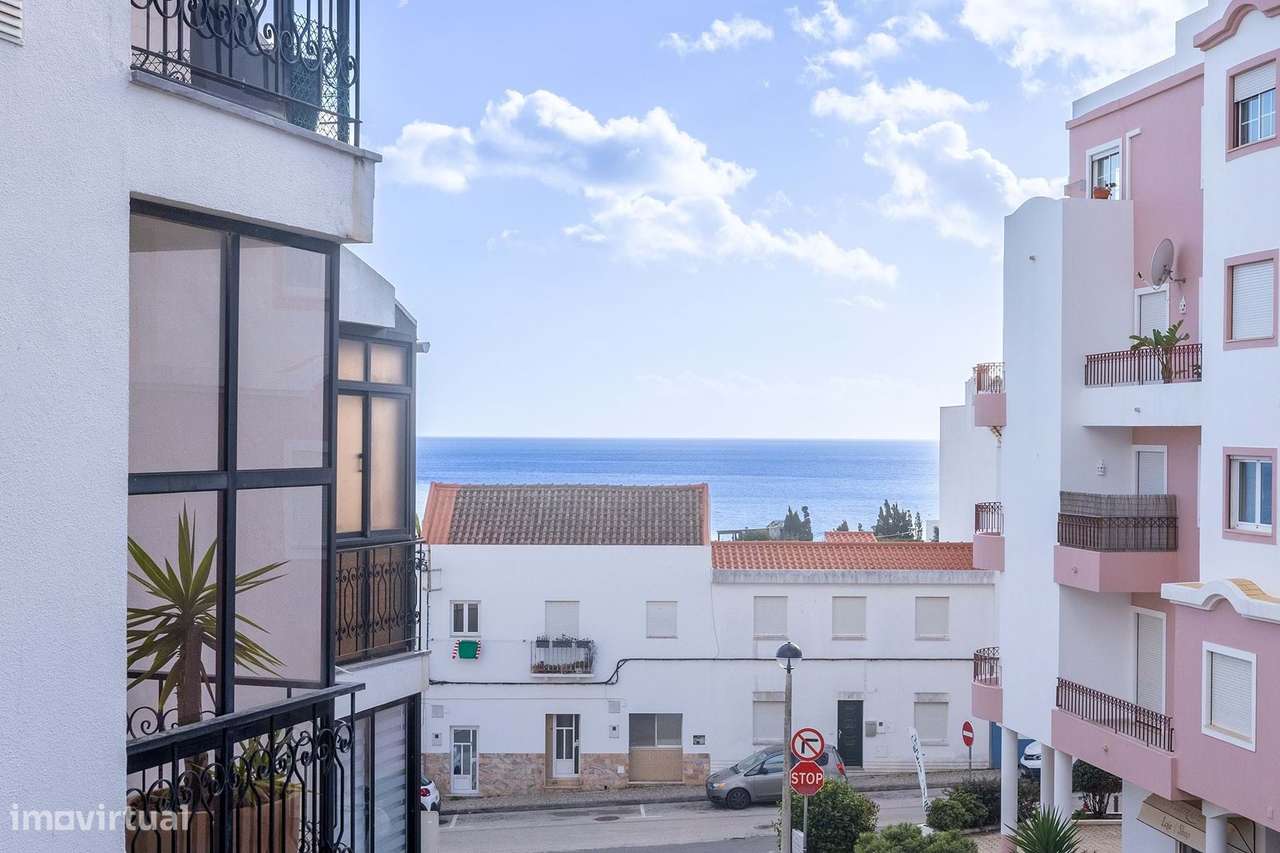 APARTAMENTO T2 TOTALMENTE RENOVADO NA PRAIA DA LUZ, LAGOS - Grande imagem: 2/22