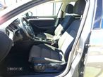 VW Passat 2.0 TDI Confortline DSG - 18