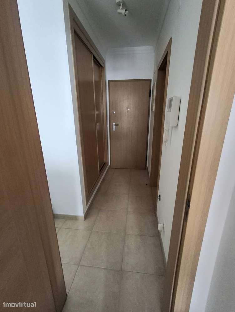 Apartamento T1  com piscina no Alto do Quintão Portimão-6