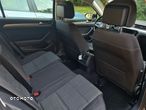 Volkswagen Passat 2.0 TDI EVO Business - 12