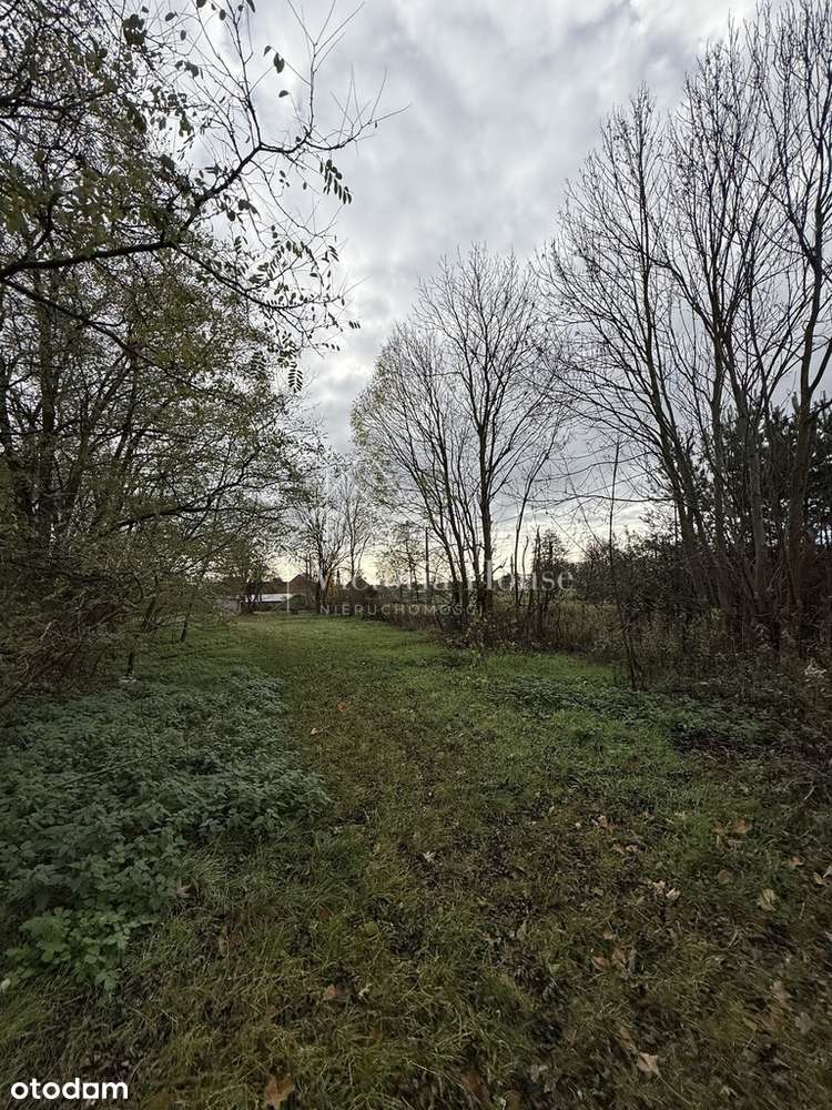 Teren usługowy z zabudowaniami.-14