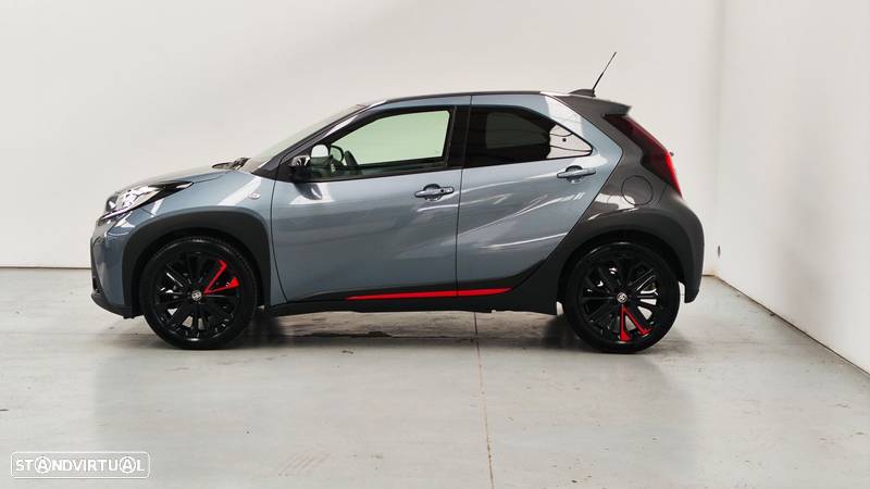 Toyota Aygo X 1.0 Undercover - 3