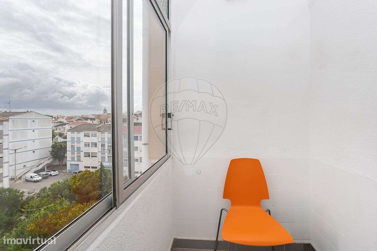 Apartamento T3 à venda em Almada-19