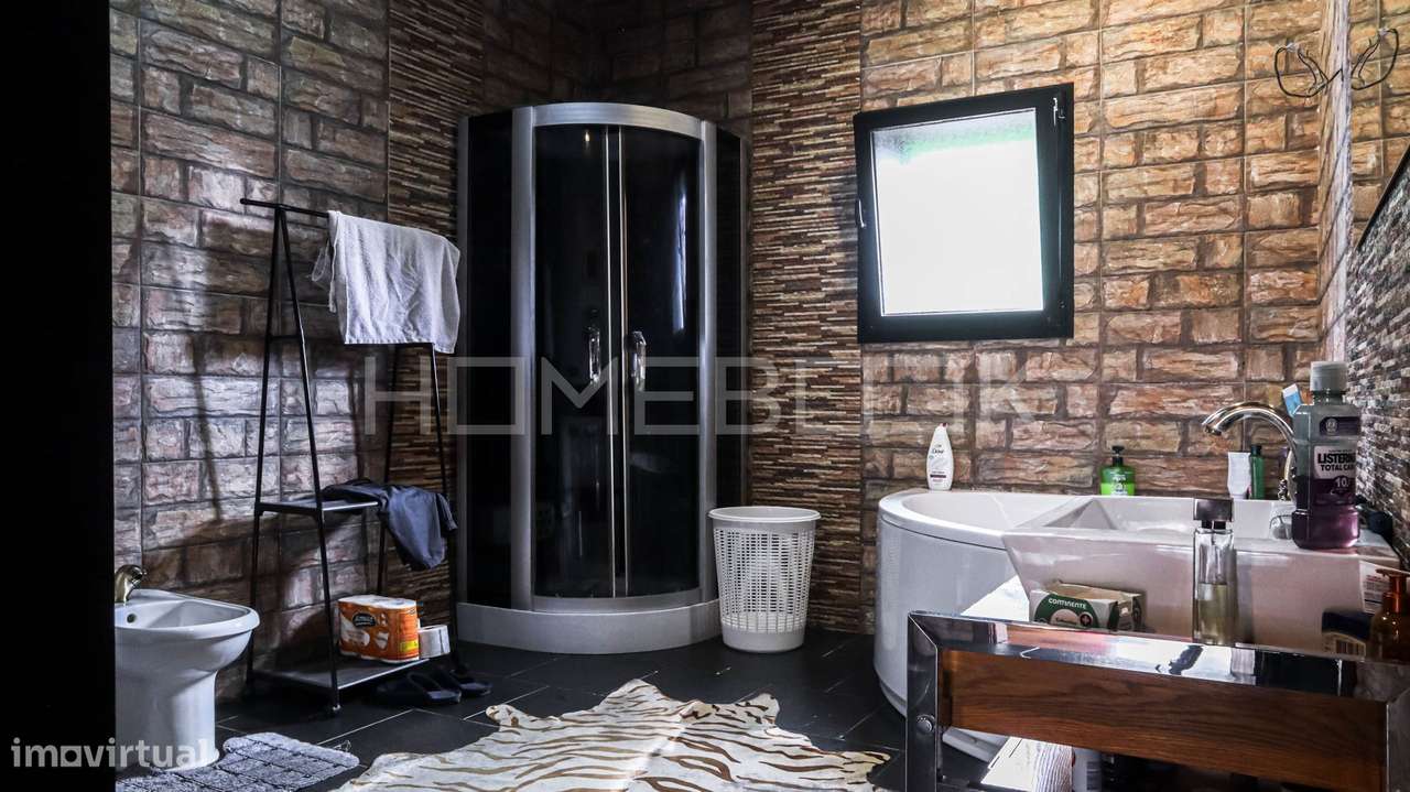 Moradia T3 em Pedra com Vista Mar | 2.800 m² de Terreno-34