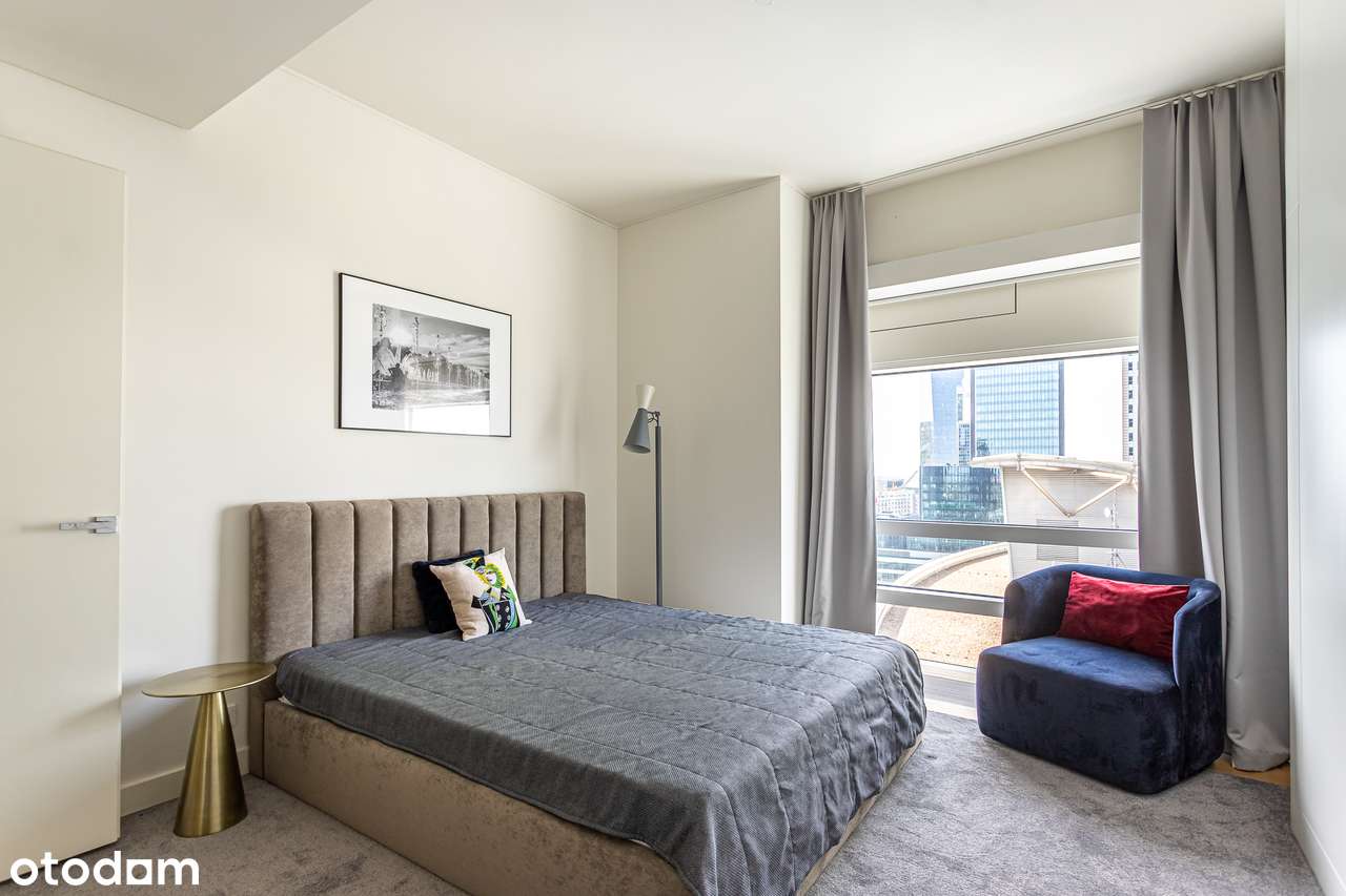 Elegancki apartament na Złotej 44 z widokiem na Pałac Kultury i Nauki - Pełny obrazek: 3/8