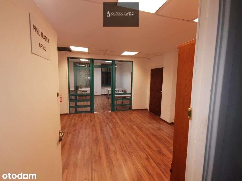 Budynek Biurowy Na Sprzedaż W Centrum 3020 M2-1