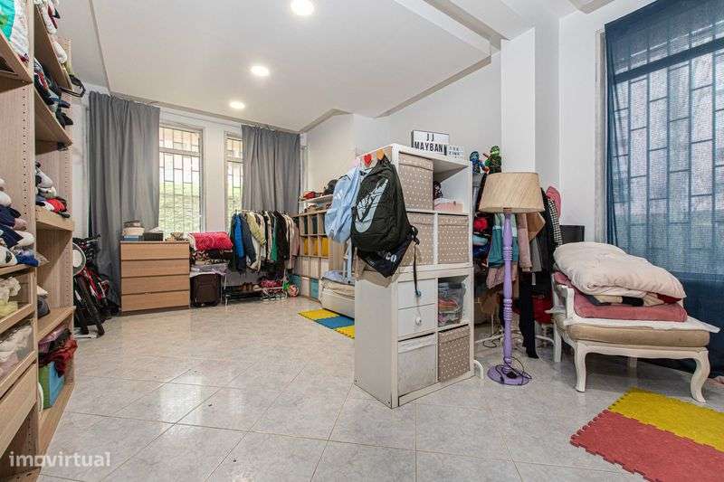 LOJA COMERCIAL COM ALTERAÇÃO DE USO PARA HABITAÇÃO - Grande imagem: 5/9