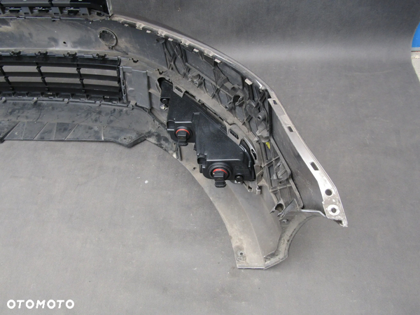 Zderzak przedni VW Passat B7 10 - 15 Bez otworów Lakier LD7S - 15