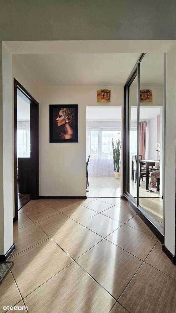 Sprzedam 3 pokojowe mieszkanie bardzo dobry standard-6