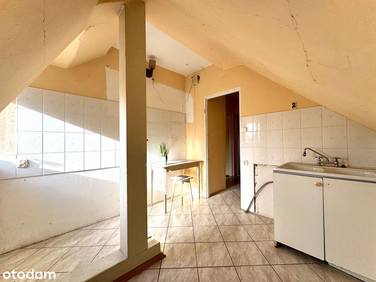 REZERWACJA! -  2- pokojowe mieszkanie z ogródkiem na osiedlu Pilczyce!-9