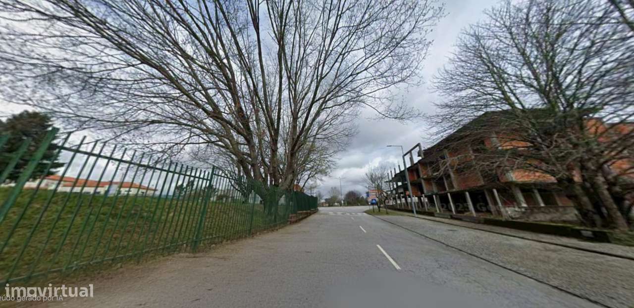 Prédio para acabar em Viseu com 40 frações - Grande imagem: 2/6